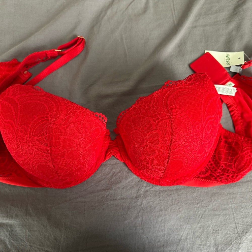 Aerie Vibrant Red Lace Bra